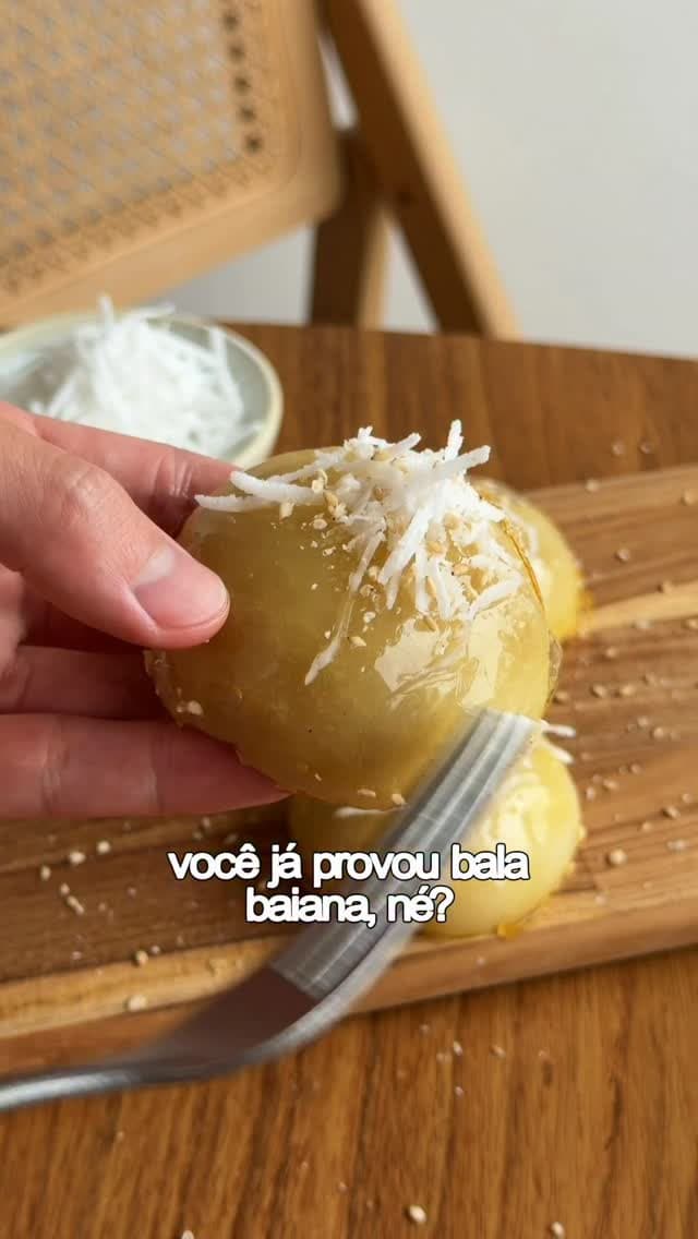 Bala Baiana de Gergelim e Mochi